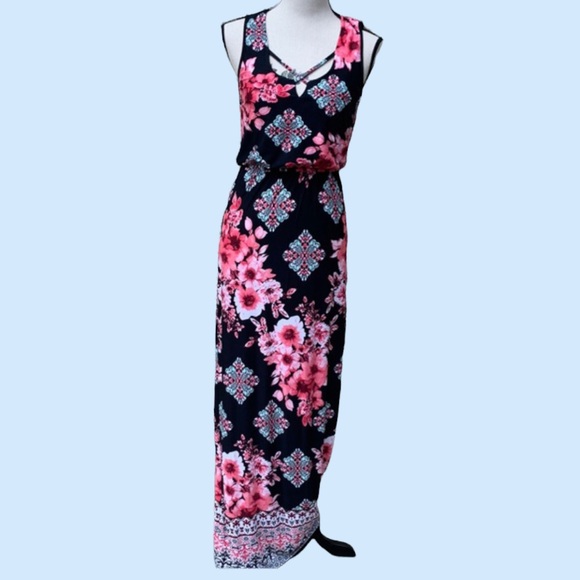 Three Hearts Dresses & Skirts - Three Pink Hearts Black Floral Criss Cross Tank Maxi Dress